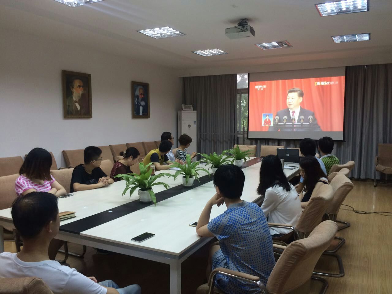 【两学一做】谈球吧组织观看建党95周年庆祝大会