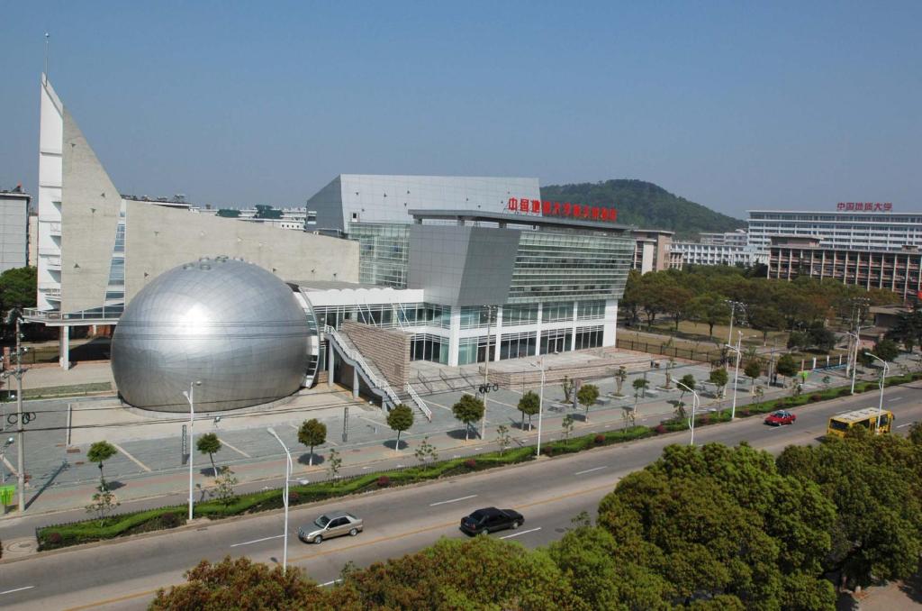 谈球吧网页版登录入口博物馆