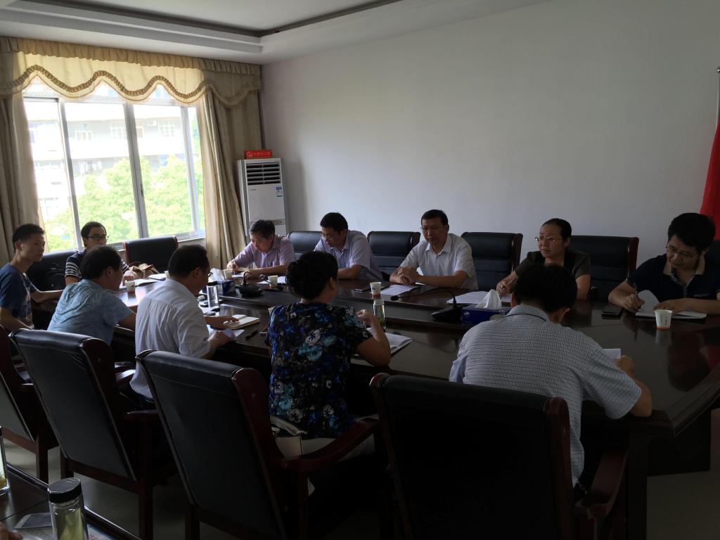 高翔莲经理侯志军书记一行赴英山县红山镇调研基层党风廉政建设